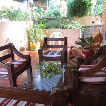 Hotel Flemming Tree Providencia Island Exterior photo